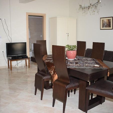 Mary'S Apartments Close To The Sea Ágios Geórgios Extérieur photo